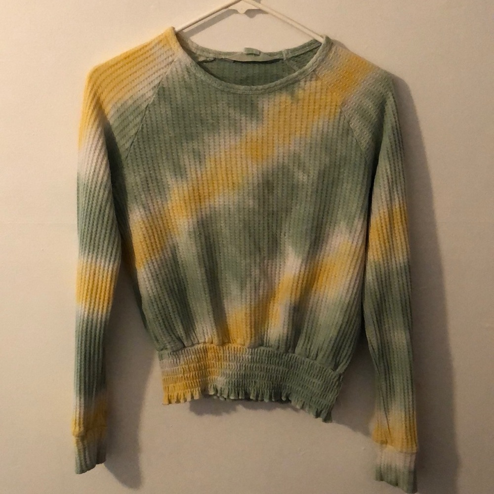 tie-dye top